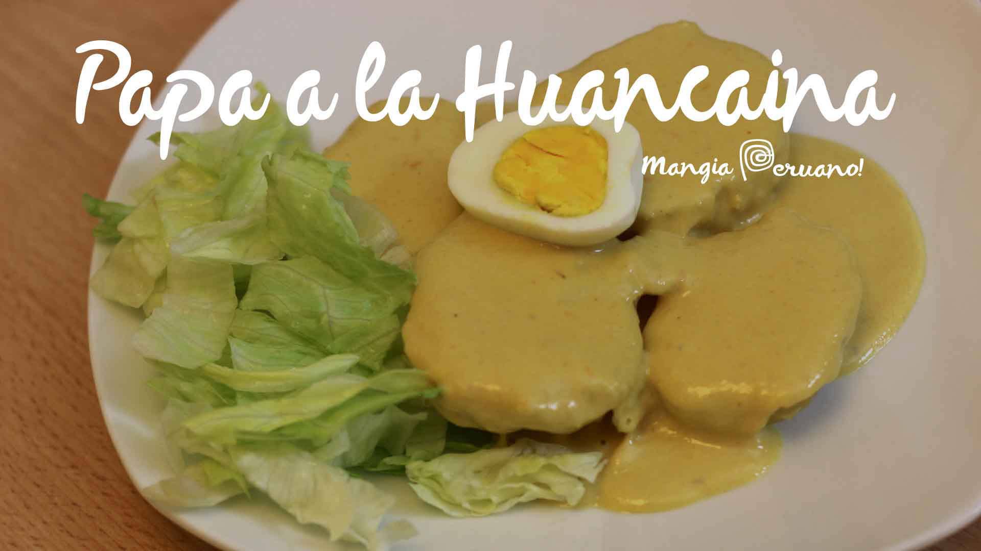 Cucina la ricetta peruviana della papa a la huancaina.